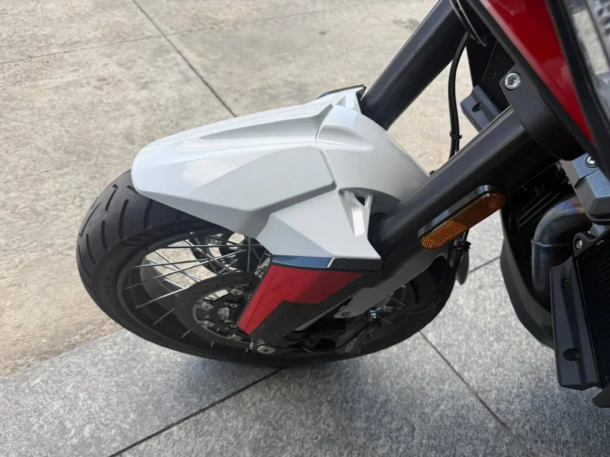 Moto Morini X-Cape 1200 (2026) (4)