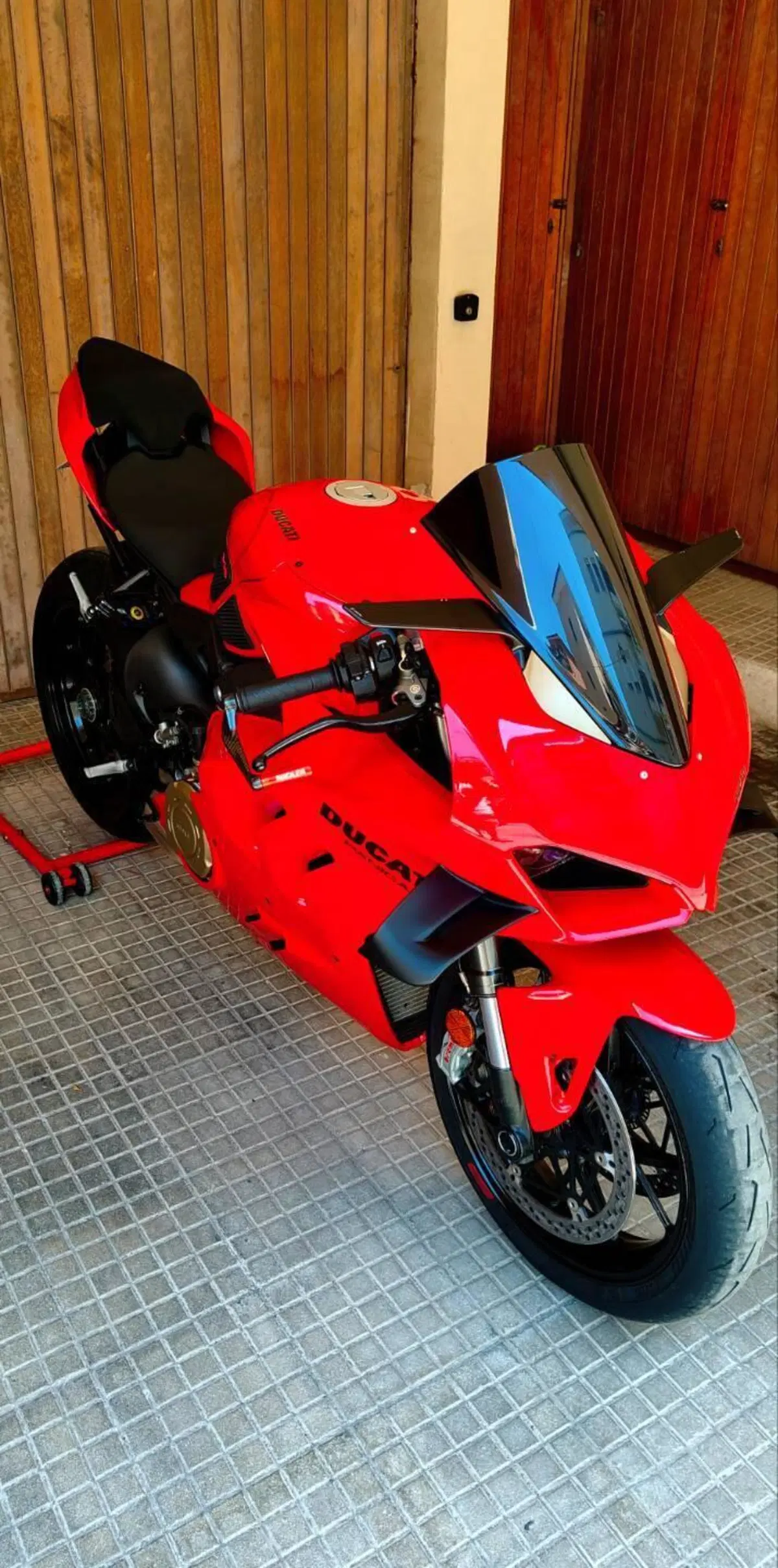 Ducati Panigale V4 (2022 - 24) (4)