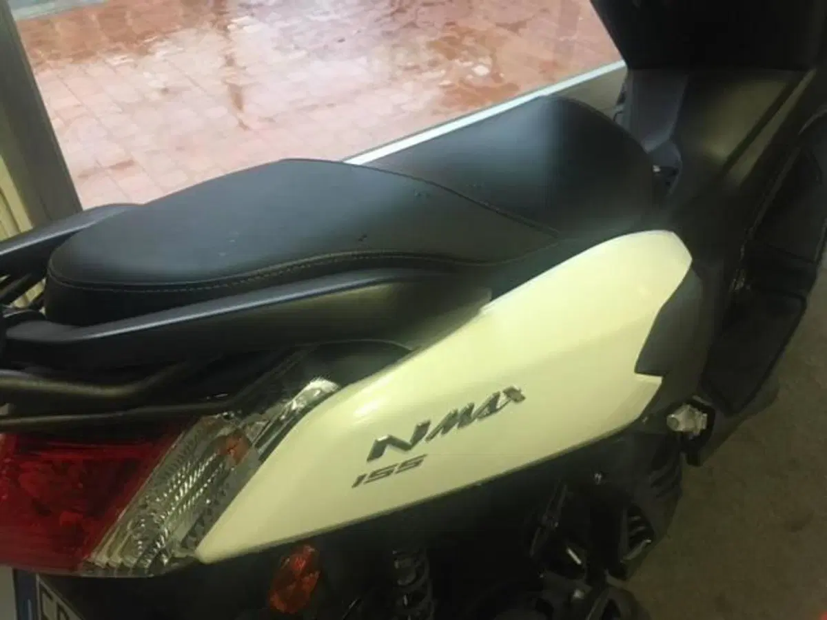Yamaha N-Max 155 (2017 - 20) (2)