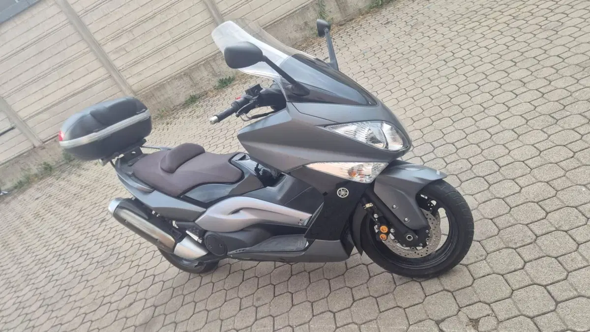 Yamaha T-Max 500 (2008 - 12) (2)