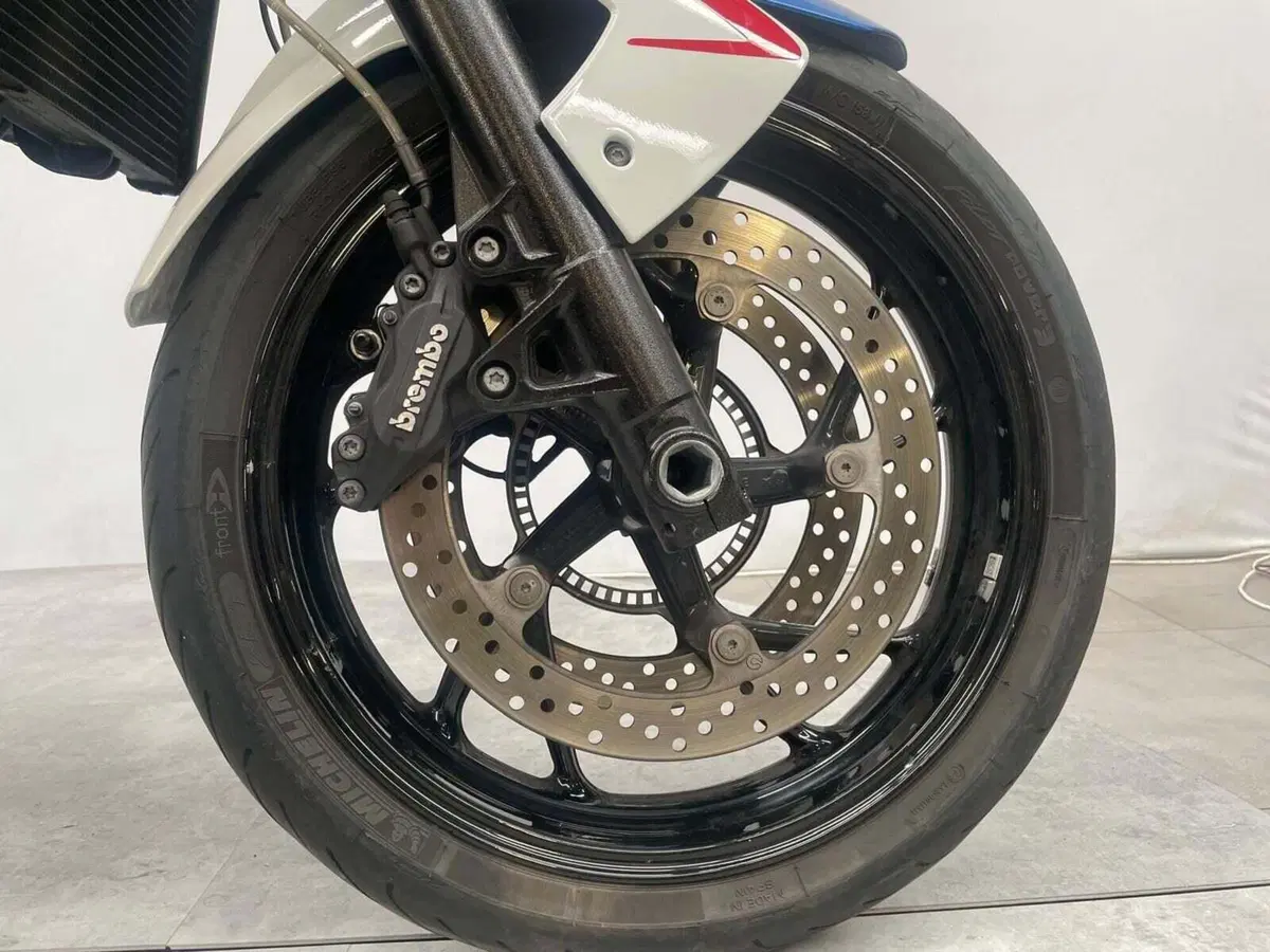 Bmw F 800 R (2009 - 11) (12)