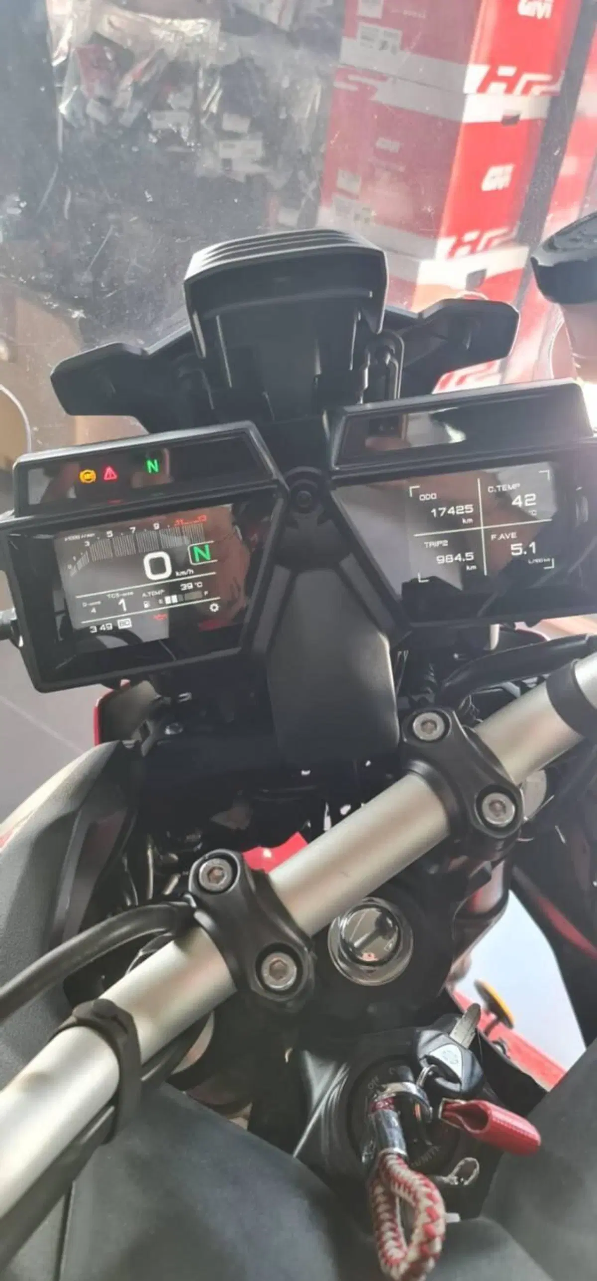 Yamaha Tracer 9 (2021 - 24) (11)