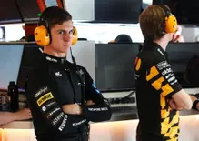 F1. “Pilota credibile, siamo contenti”: Komatsu apre a Fornaroli. Haas ha un piano italiano per il 2027? E Stella sogghigna