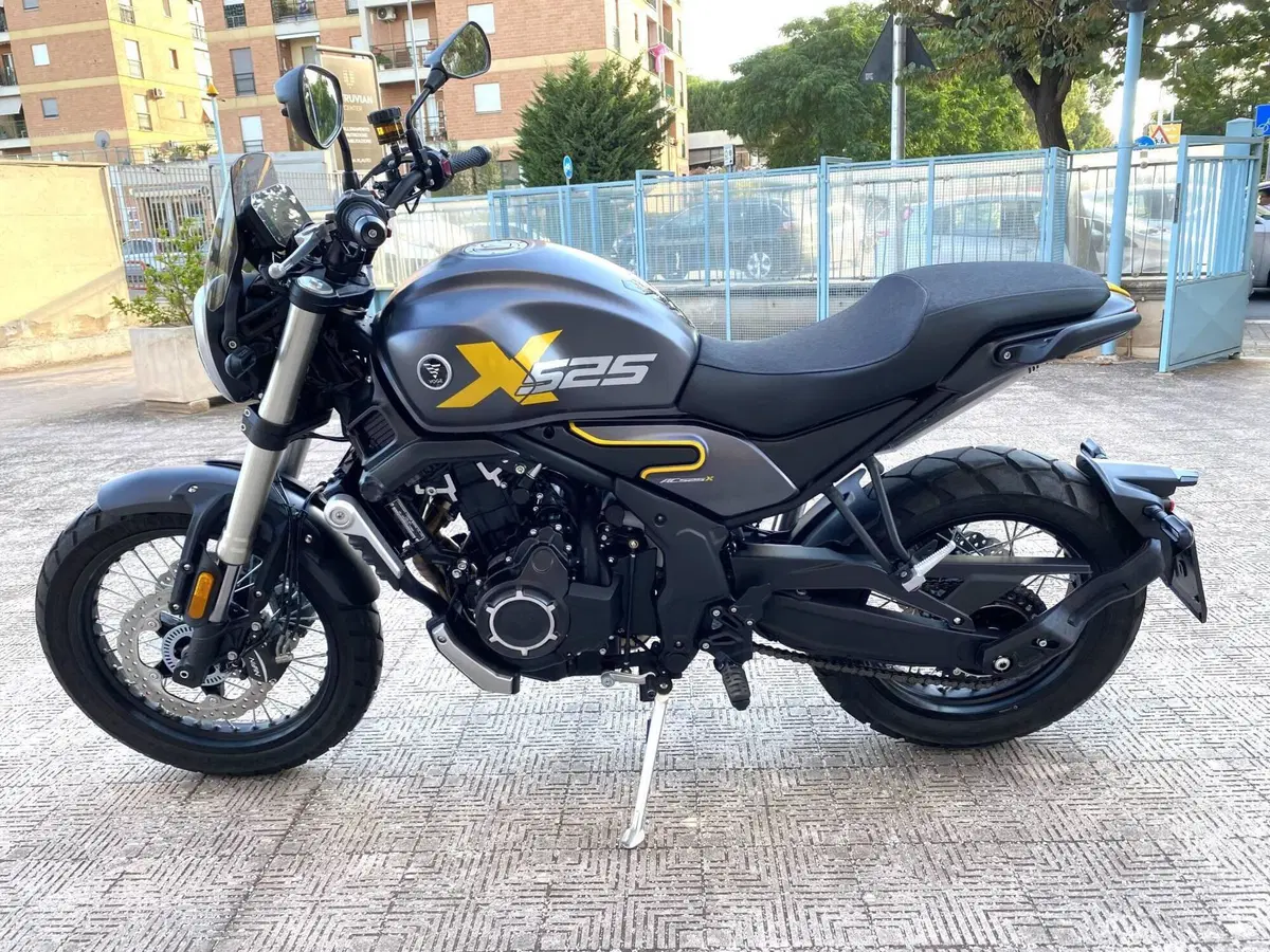 Voge Trofeo 525ACX Scrambler (2023 - 26) (2)