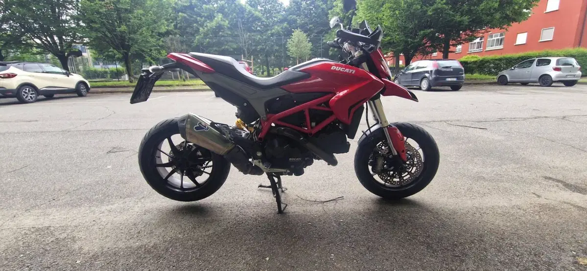 Ducati Hypermotard 821 (2013 - 15) (8)