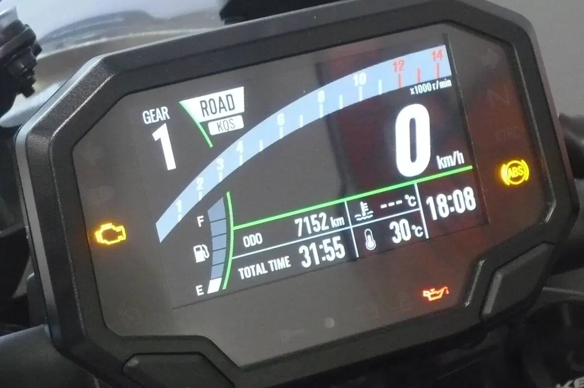 Kawasaki Z H2 SE (2021 - 24) (14)