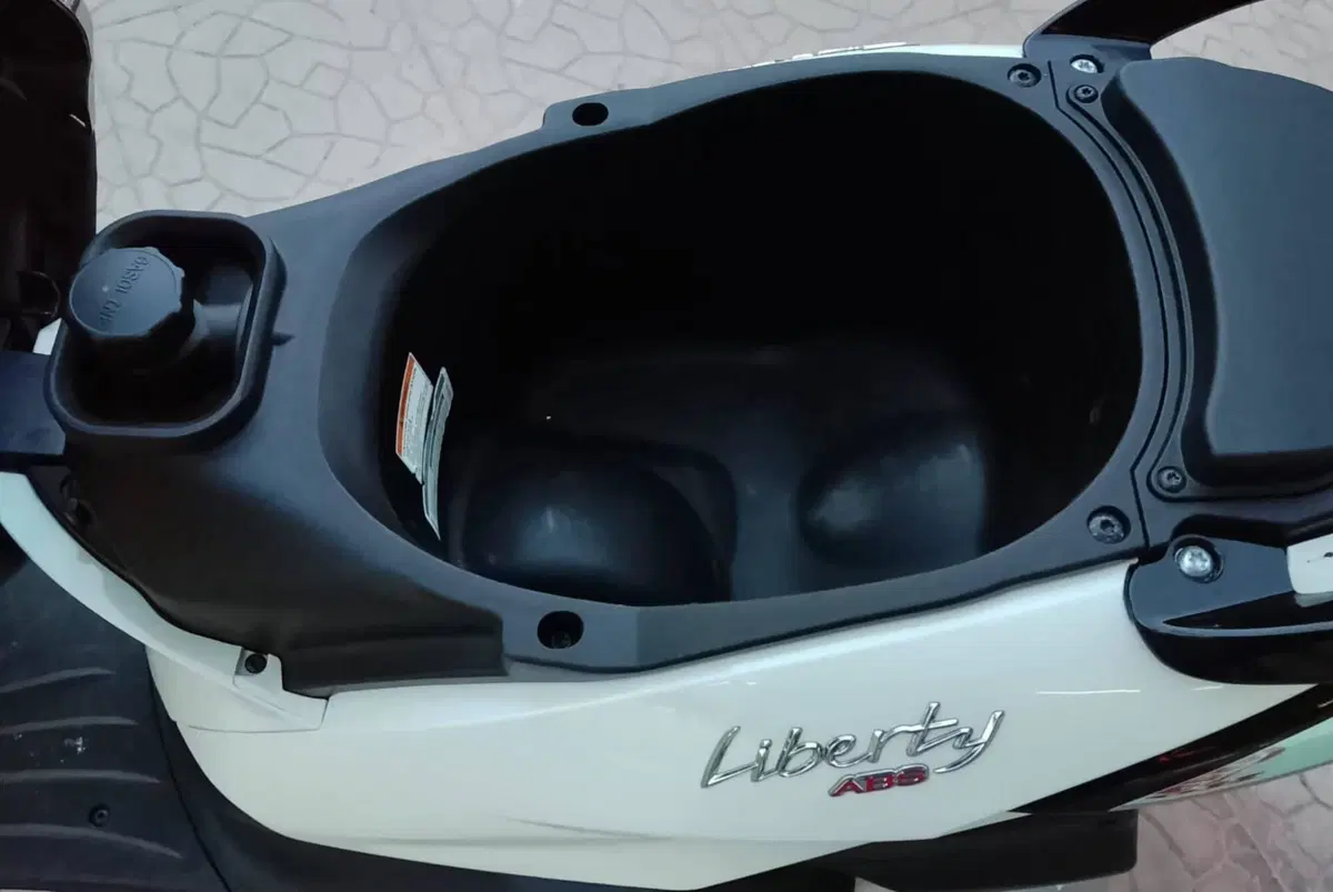Piaggio Liberty 125 3V ABS (2021 - 24) (6)