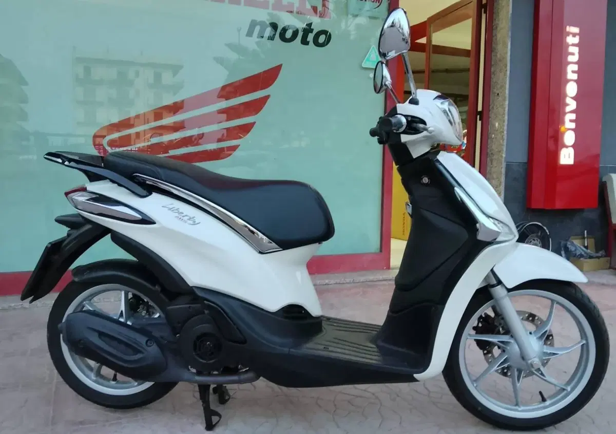 Piaggio Liberty 125 3V ABS (2021 - 24) (5)