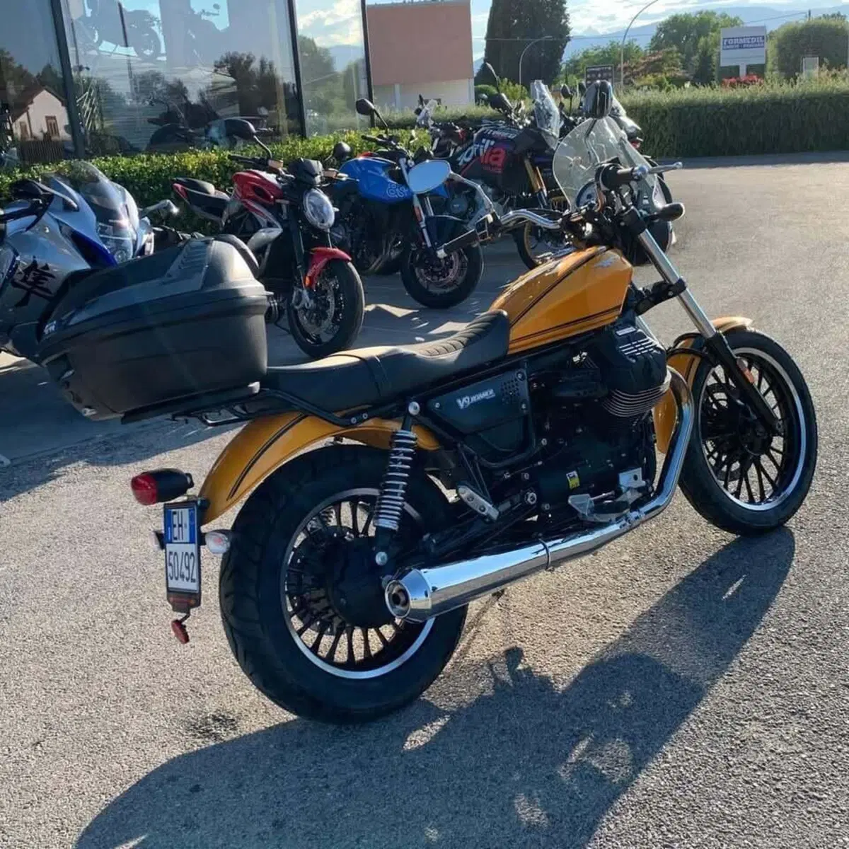Moto Guzzi V9 Roamer (2016 - 18) (6)