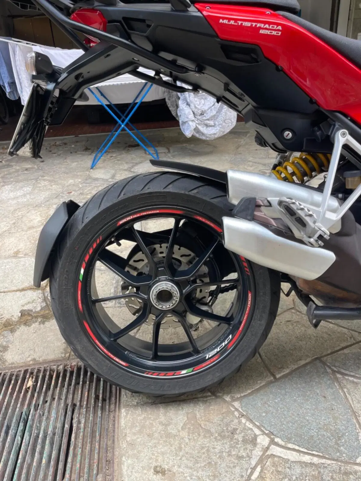 Ducati Multistrada 1200 ABS (2010 - 12) (4)