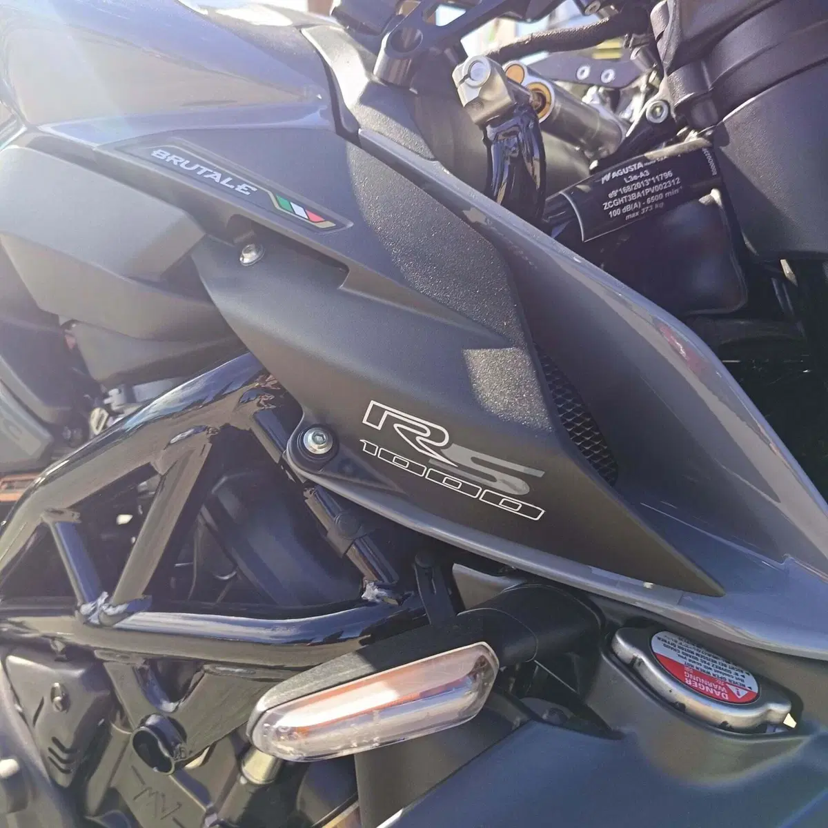 MV Agusta Brutale 1000 RS (2022 - 26) (5)
