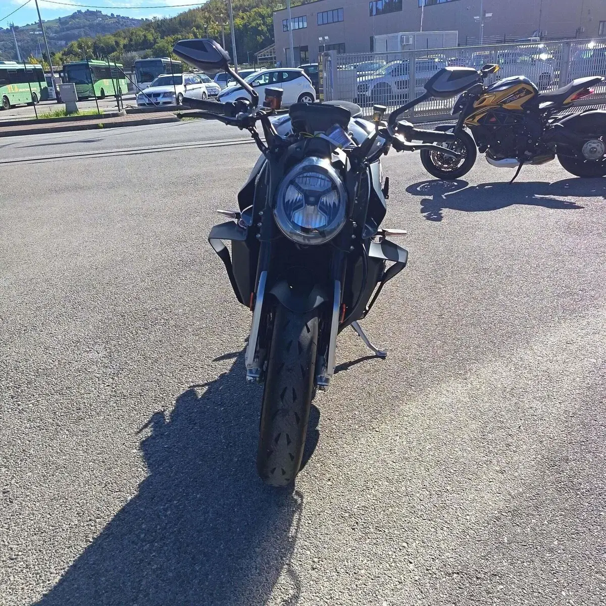 MV Agusta Brutale 1000 RS (2022 - 26) (13)