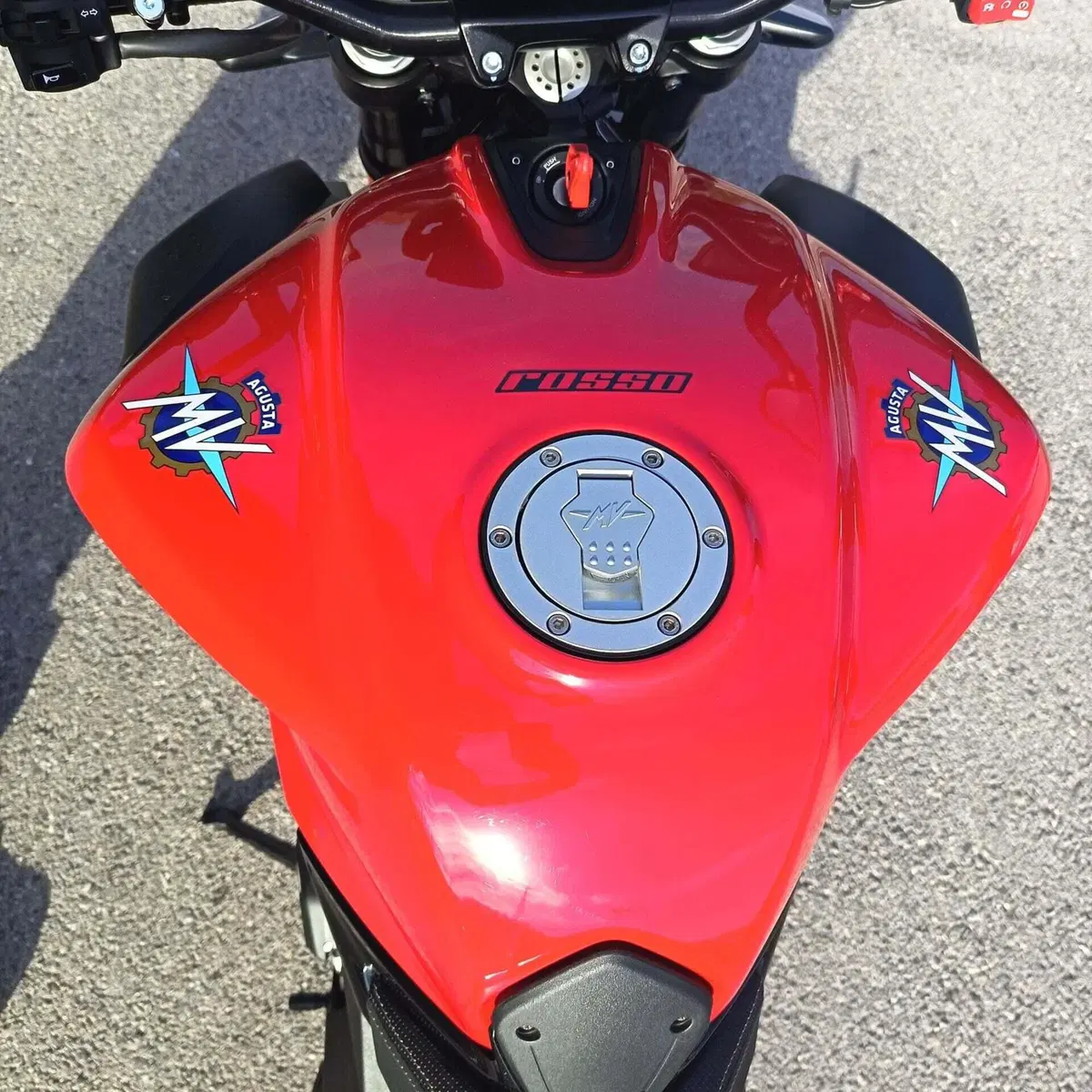 MV Agusta Brutale 800 Rosso (2021 - 23) (11)