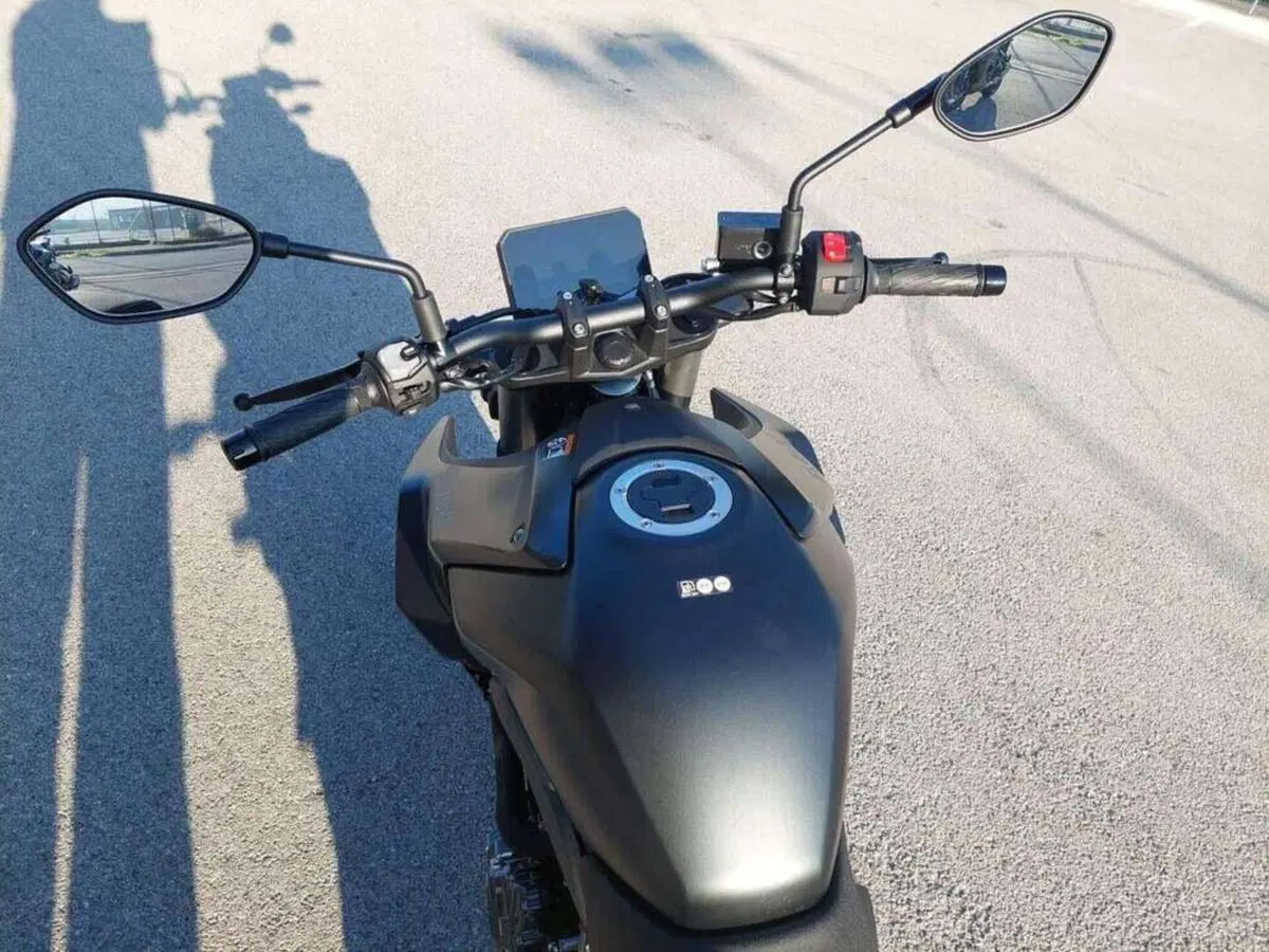 Suzuki GSX-8S (2025 - 26) (7)