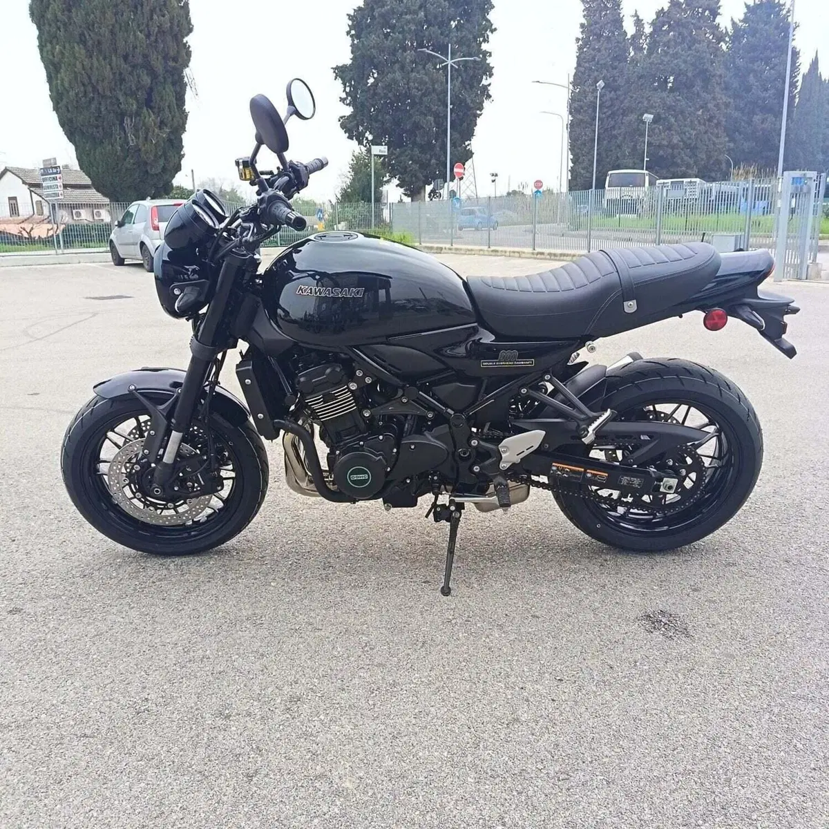 Kawasaki Z 900 RS Black Ball Edition (2026) (5)