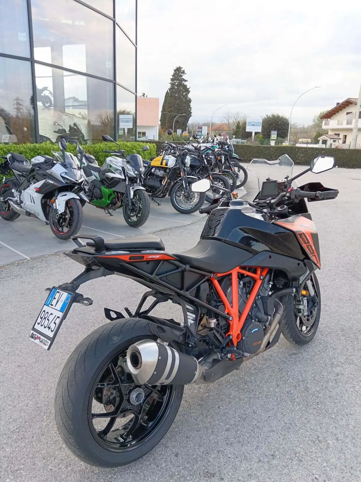 KTM 1290 Super Duke GT (2019 - 20) (6)