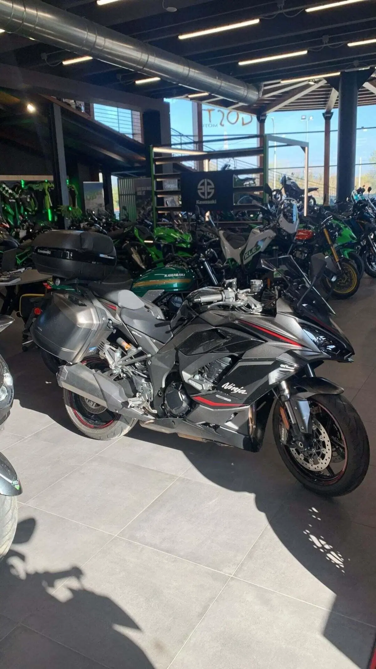 Kawasaki Ninja 1100 SX SE Tourer (2025 - 26) (2)