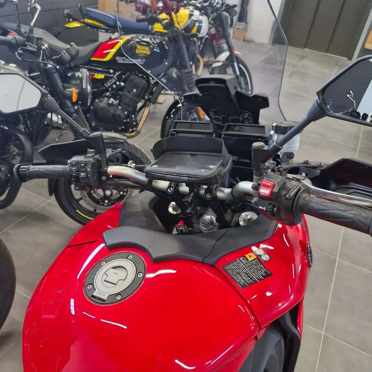 Yamaha Tracer 9 (2021 - 24) (9)