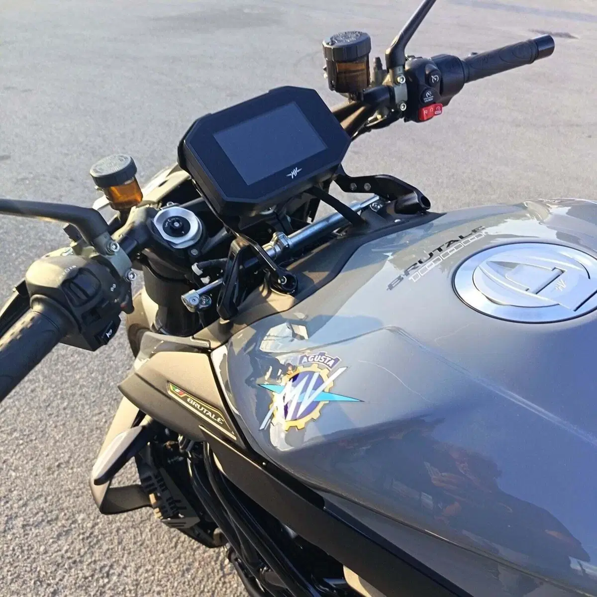 MV Agusta Brutale 1000 RS (2022 - 26) (12)