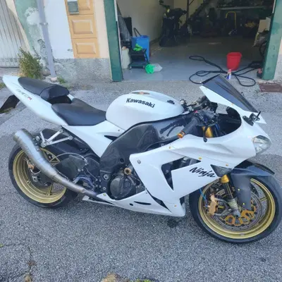 Kawasaki Ninja 1000 ZX-10R (2004 - 05) usata