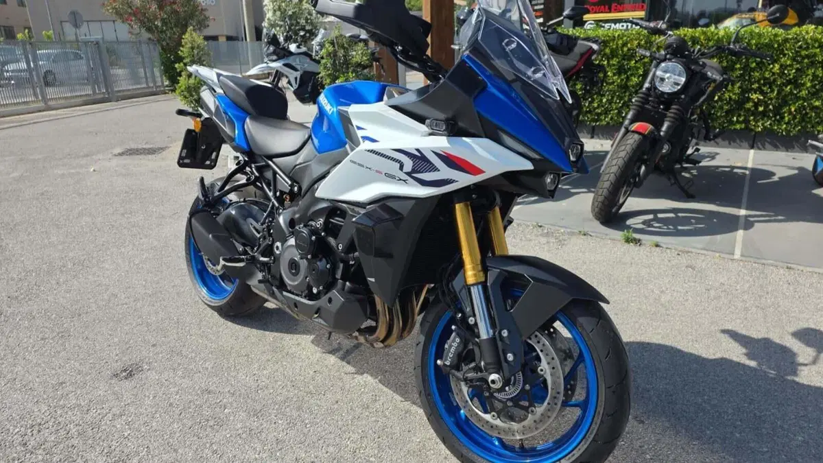 Suzuki GSX-S1000GX (2024 - 26) (5)