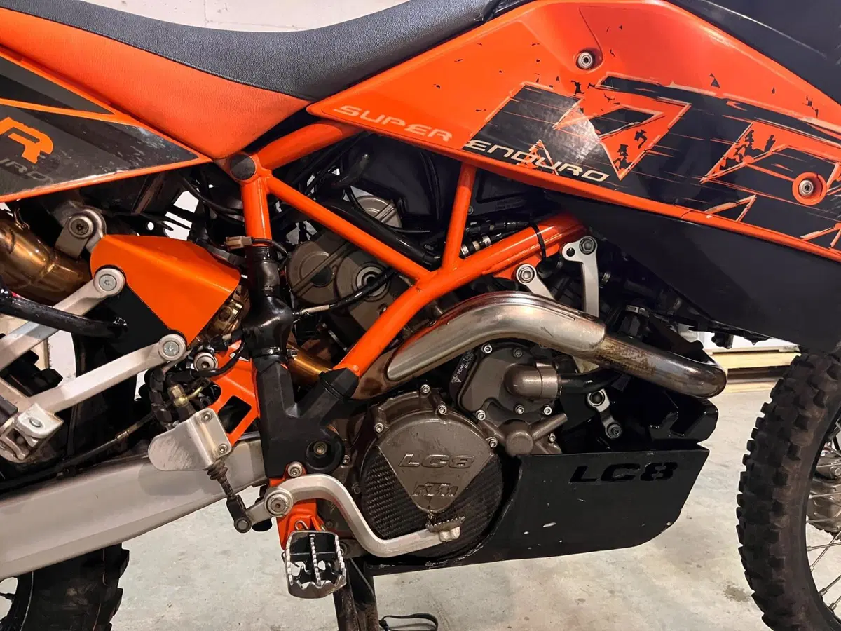 KTM 950 Super Enduro (2006 - 08) (3)