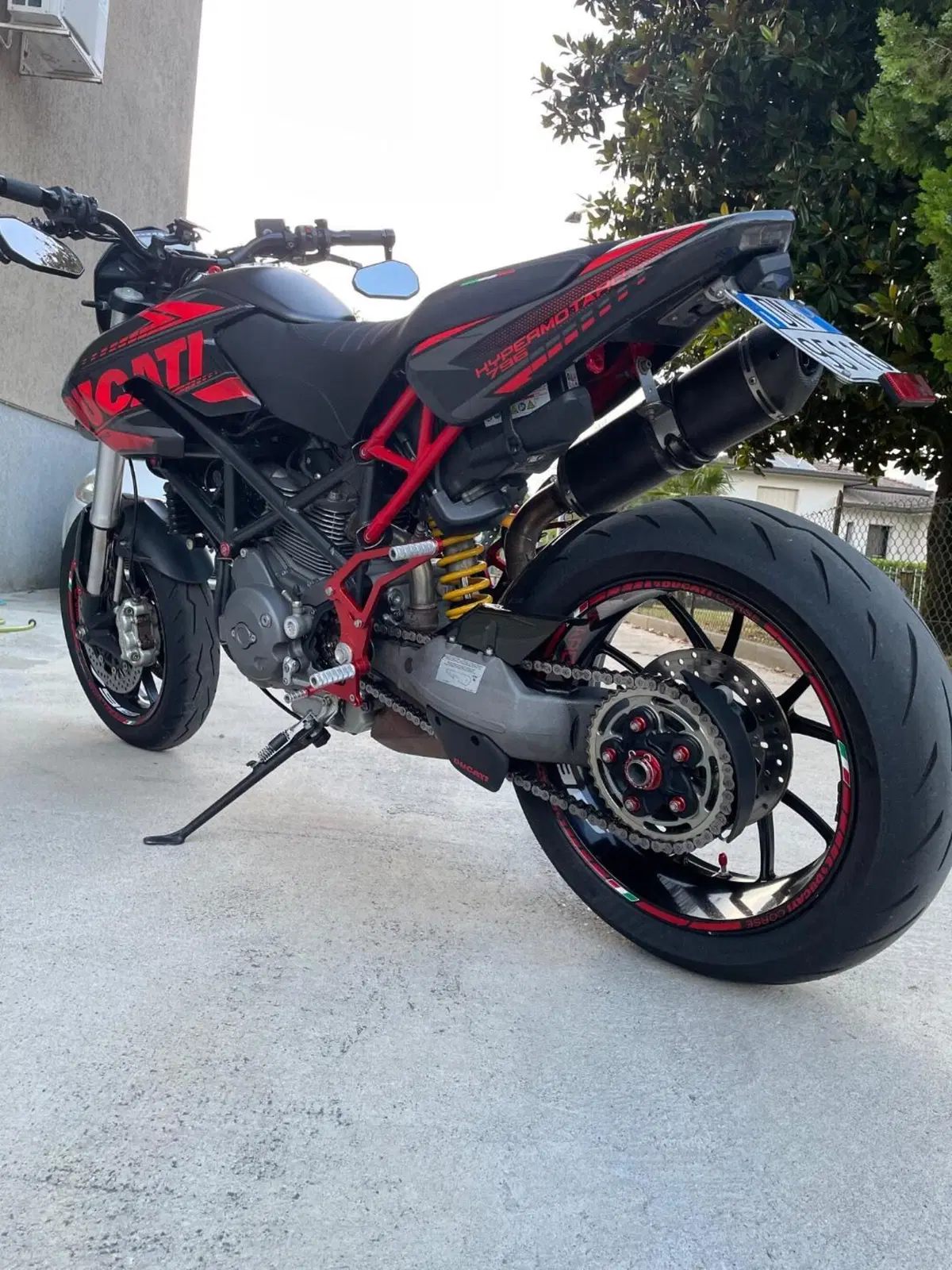 Ducati Hypermotard 796 (2012) (6)
