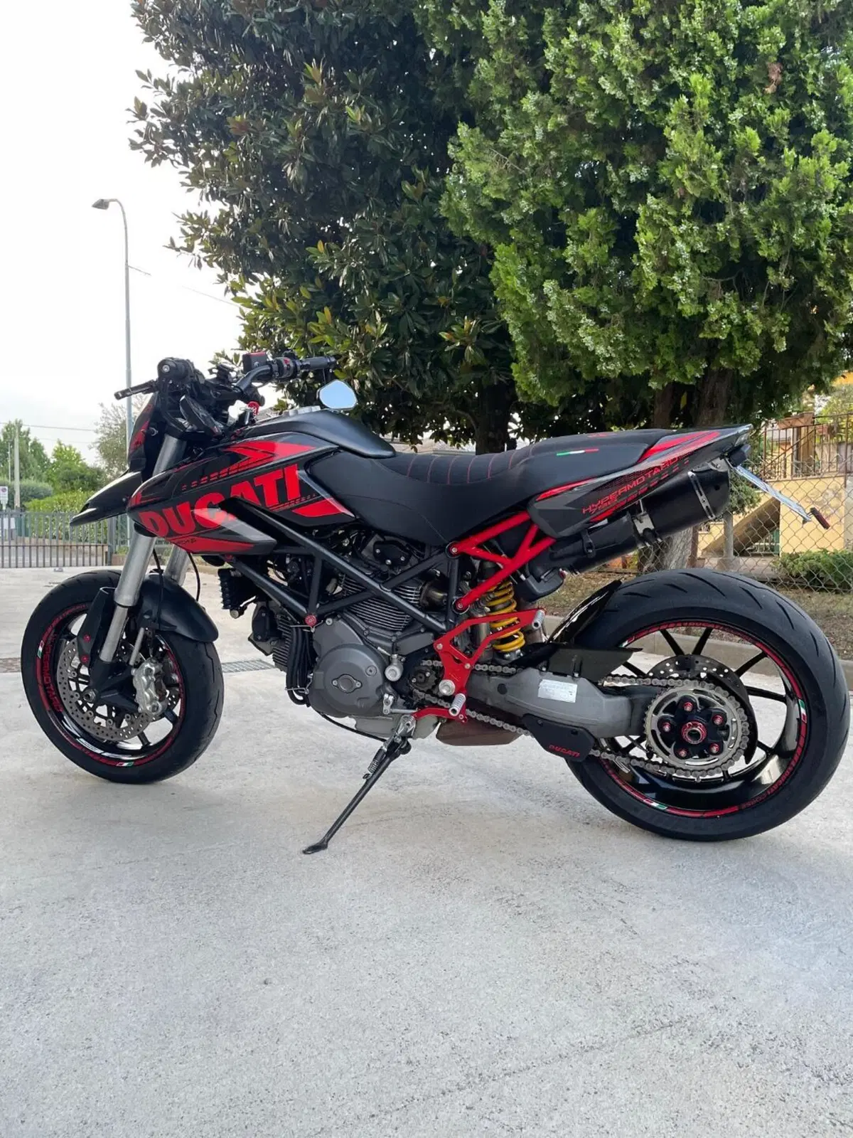 Ducati Hypermotard 796 (2012) (7)