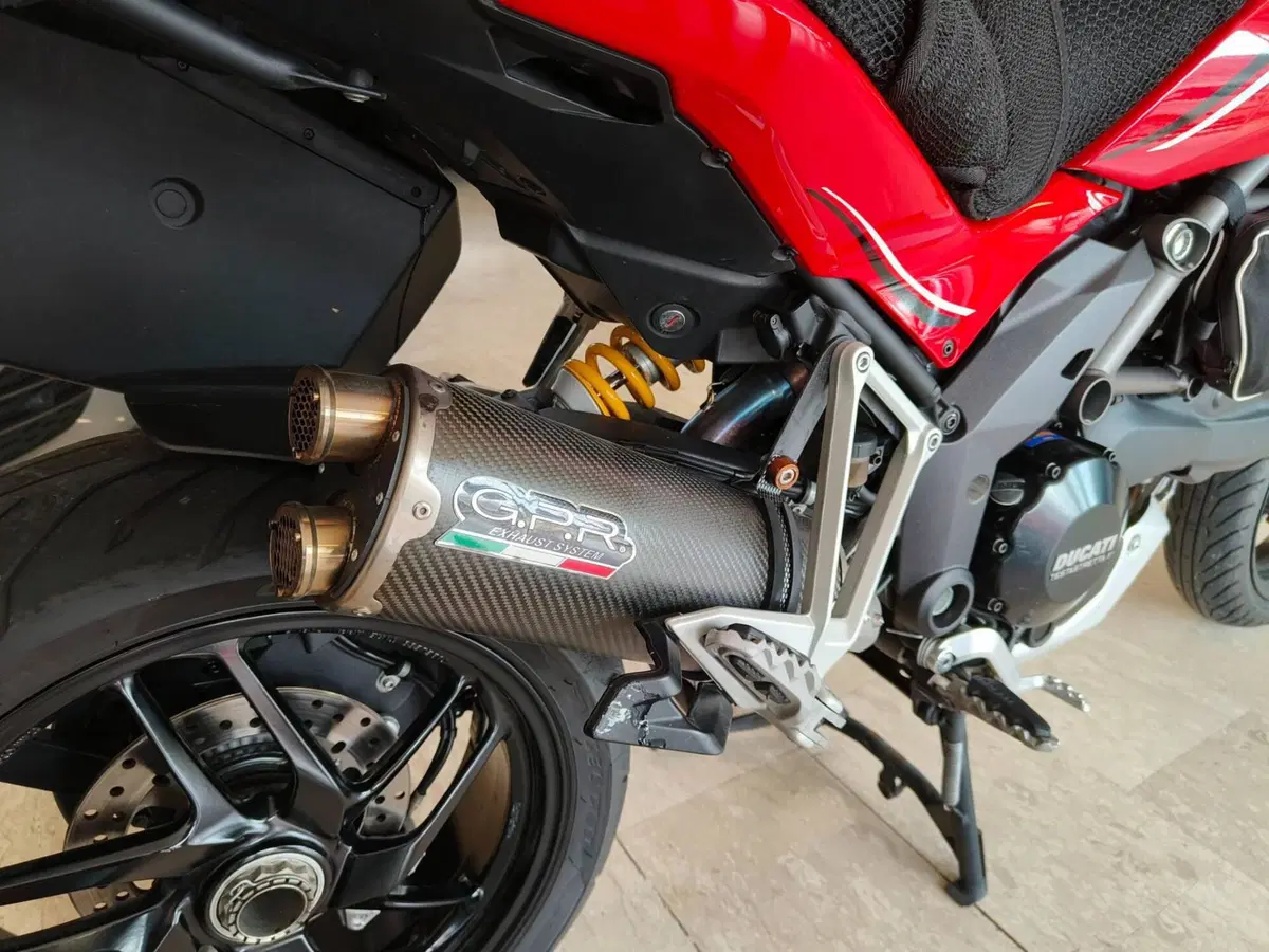 Ducati Multistrada 1200 S Granturismo (2013 - 14) (6)
