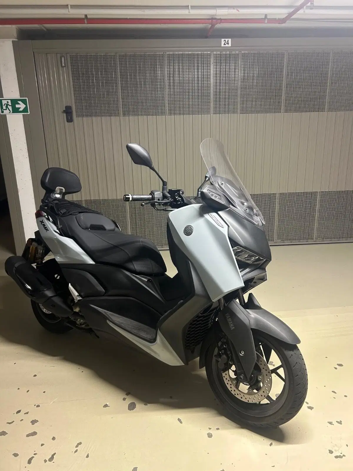 Yamaha X-Max 300 Tech Max (2025 - 26)