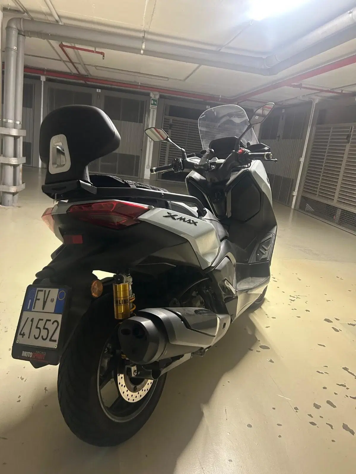 Yamaha X-Max 300 Tech Max (2025 - 26) (3)