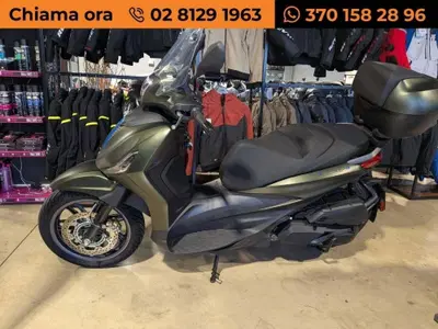Piaggio Beverly 400 (2025 - 26) usata