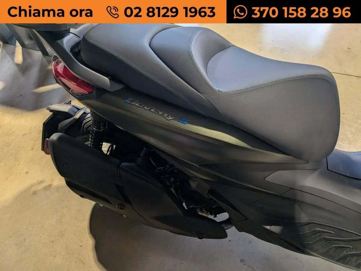 Piaggio Beverly 400 (2025 - 26) (7)