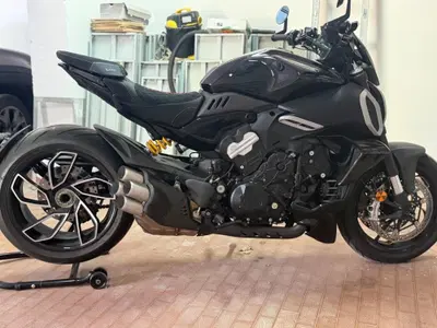 Ducati Diavel V4 (2023 - 26) usata