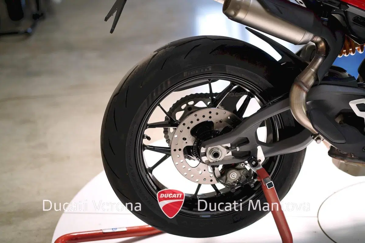 Ducati Streetfighter V2 S (2025 - 26) (11)