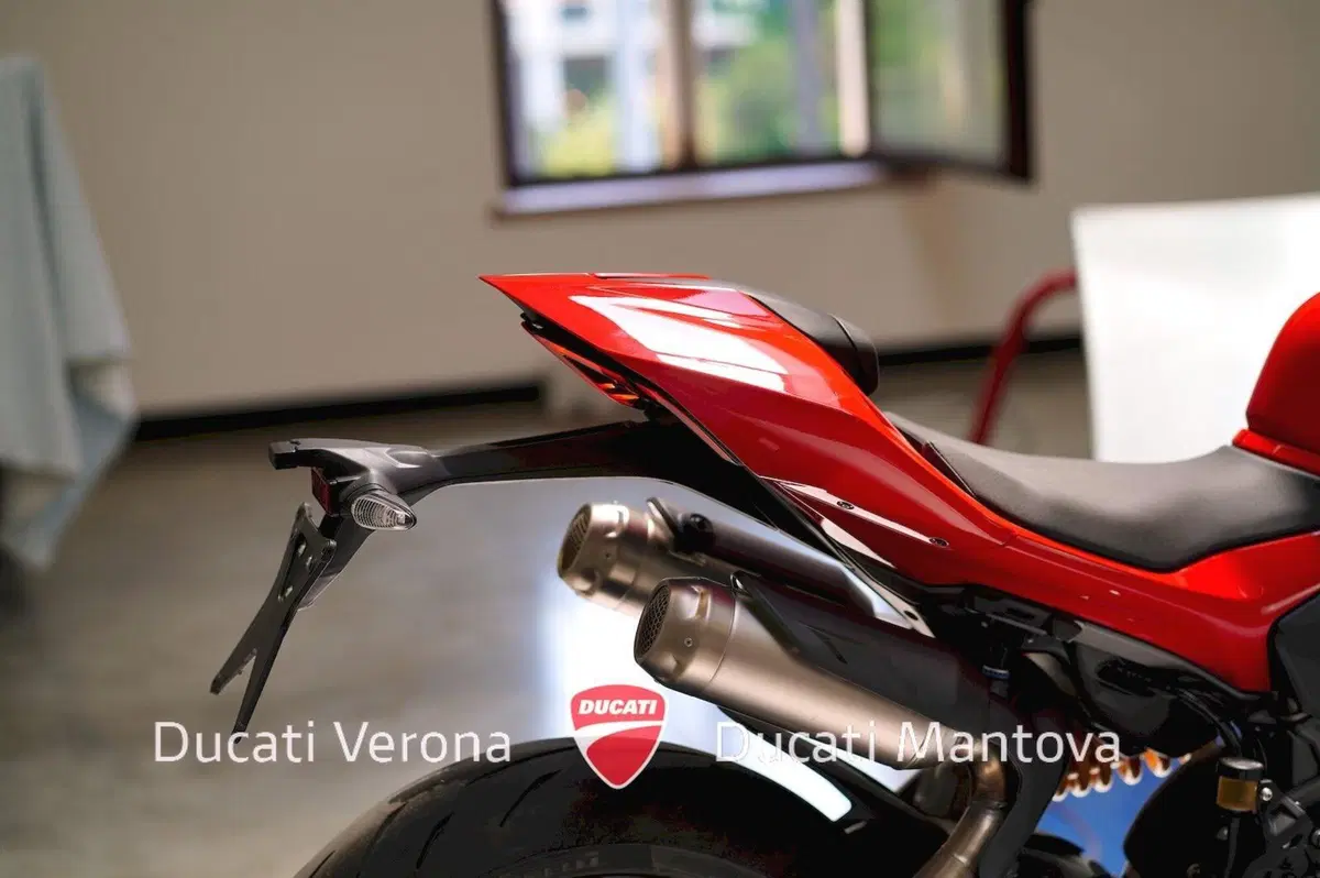 Ducati Streetfighter V2 S (2025 - 26) (12)
