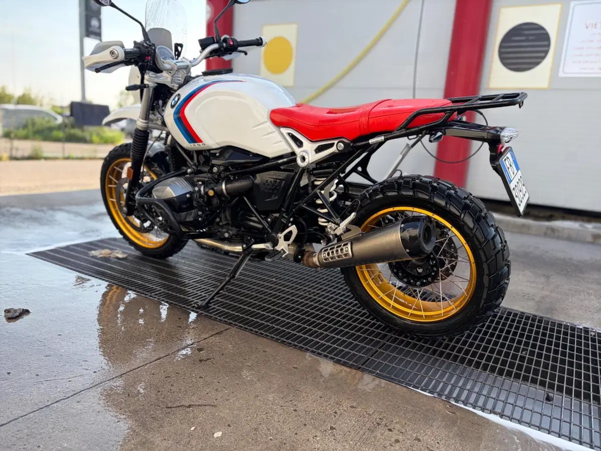 Bmw R nineT Urban GS (2021 - 24) (6)