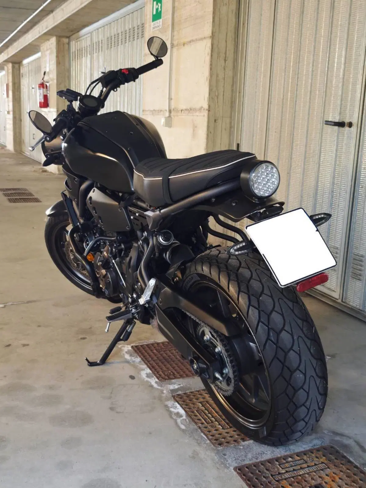 Yamaha XSR 700 ABS (2016 - 20) (11)