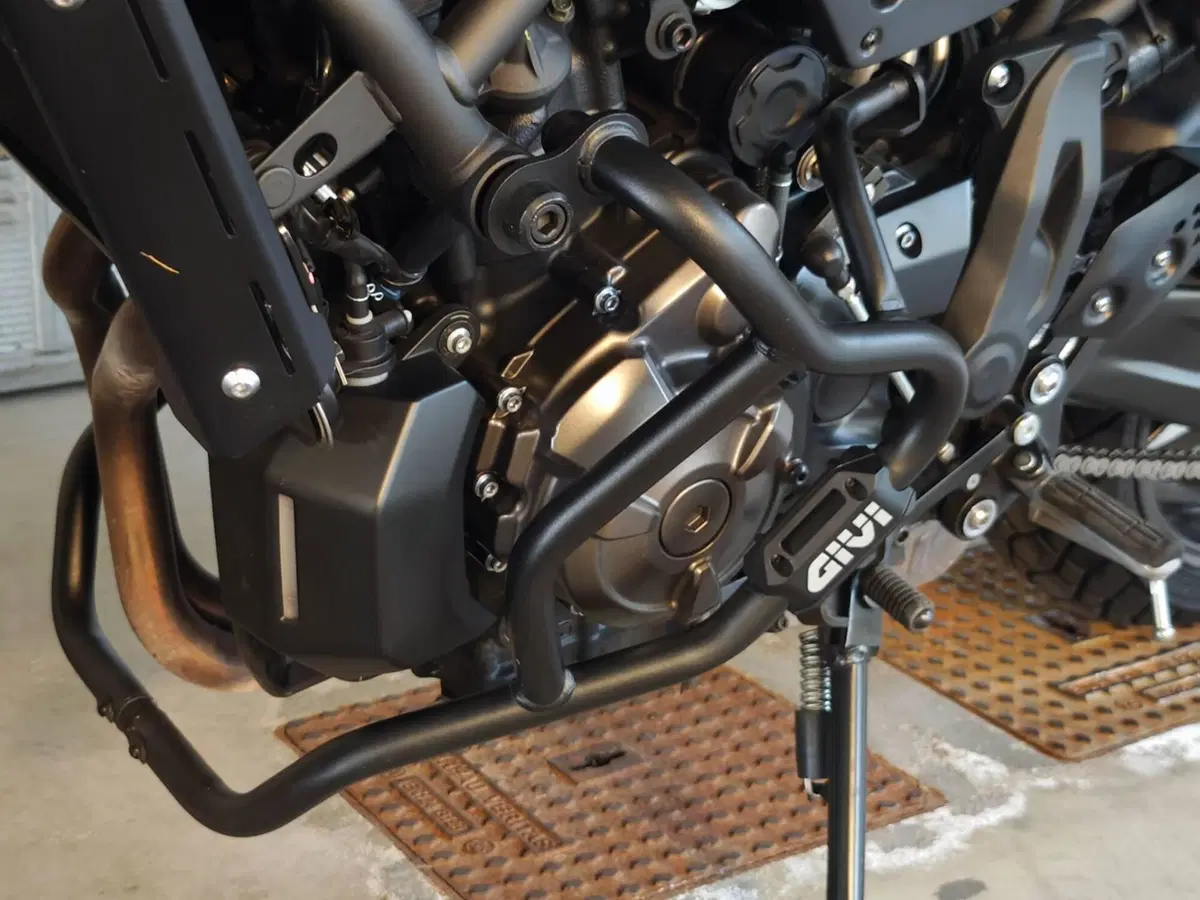 Yamaha XSR 700 ABS (2016 - 20) (19)