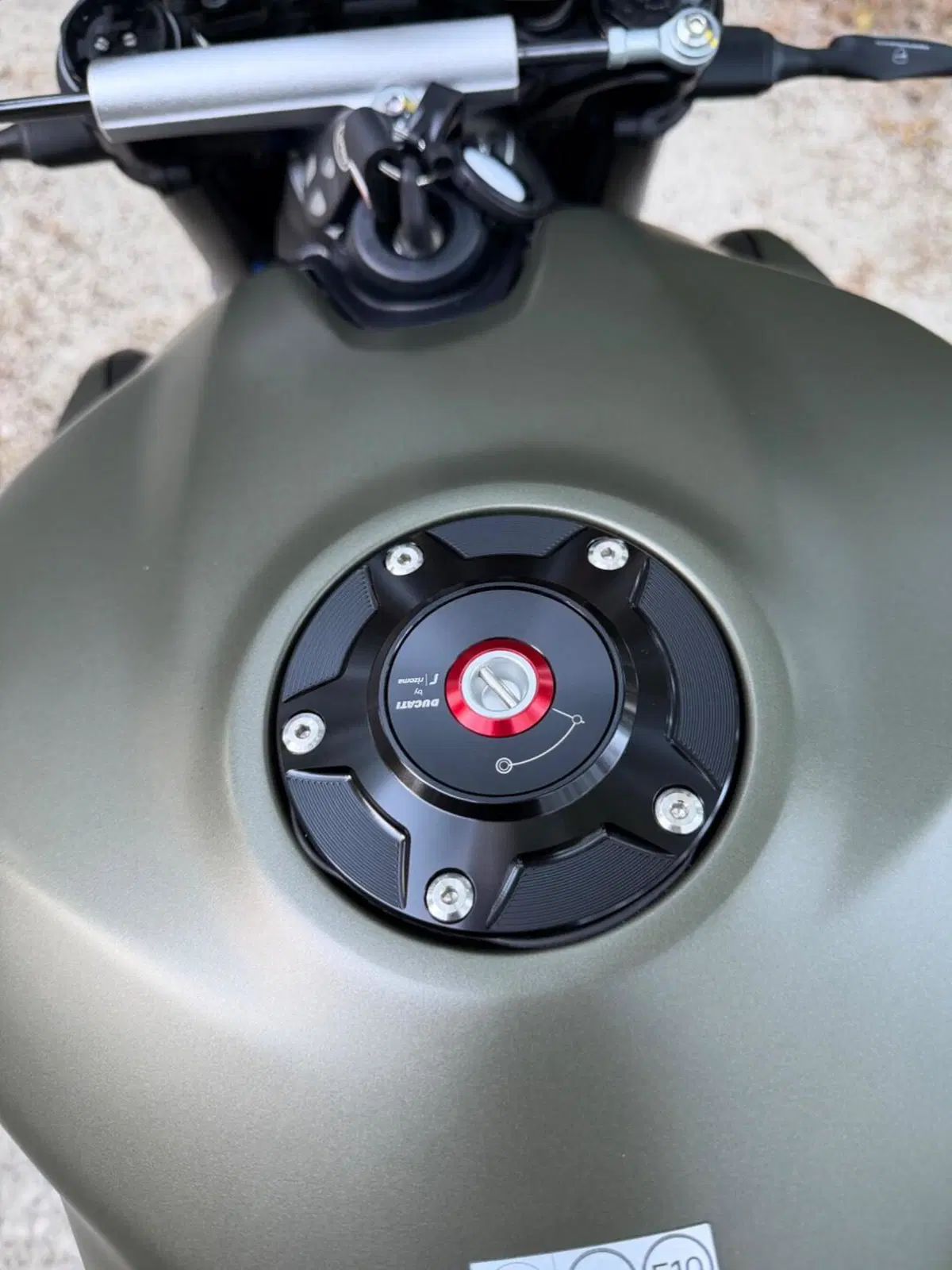 Ducati Streetfighter V2 955 Green (2022 - 23) (8)