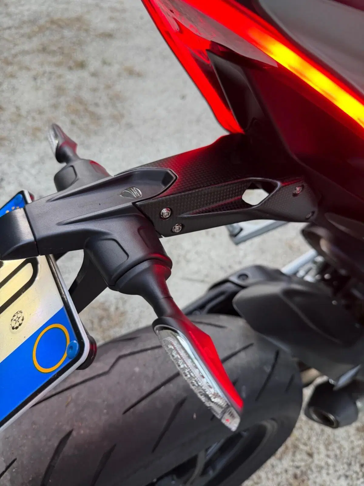Ducati Streetfighter V2 955 Green (2022 - 23) (14)