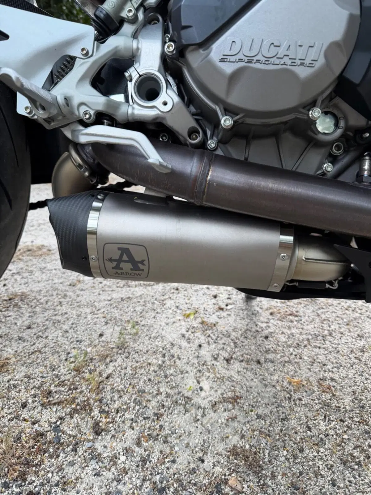 Ducati Streetfighter V2 955 Green (2022 - 23) (15)