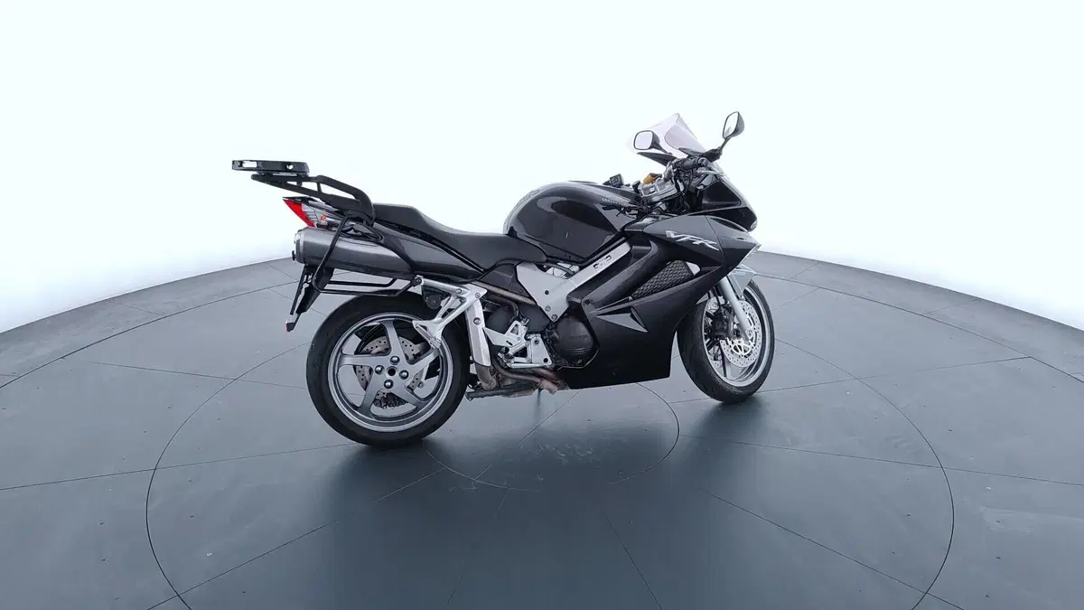Honda VFR 800 (2006 - 13) (3)