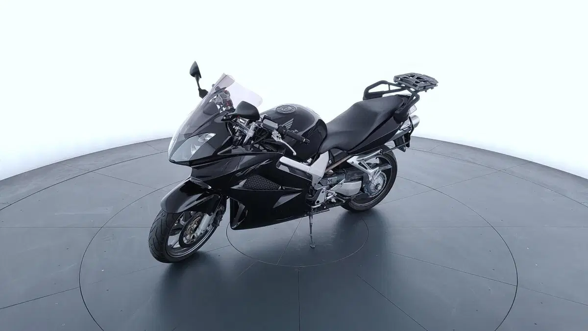 Honda VFR 800 (2006 - 13) (6)