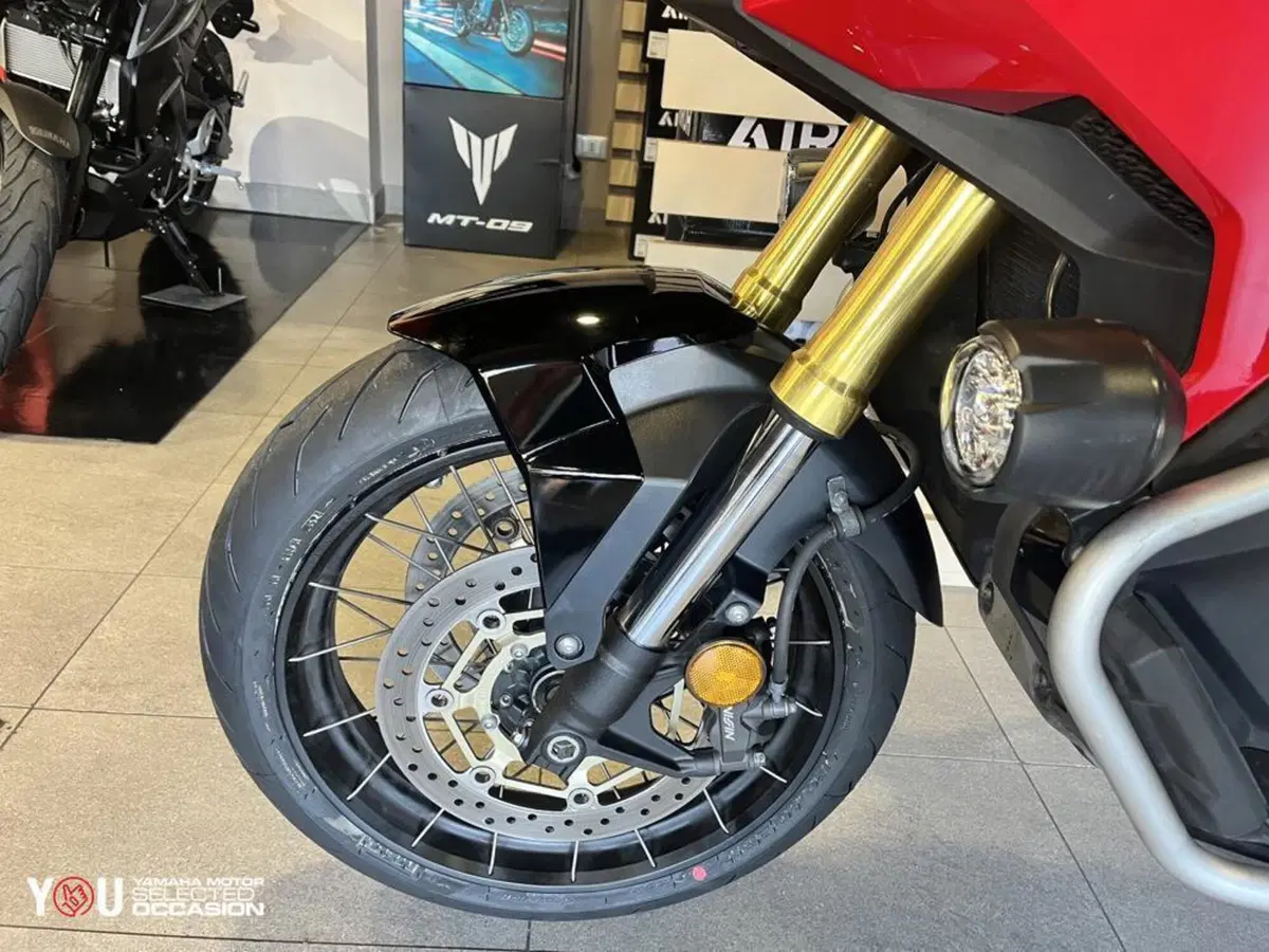 Honda X-ADV 750 DCT Gravel (2021 - 24) (6)
