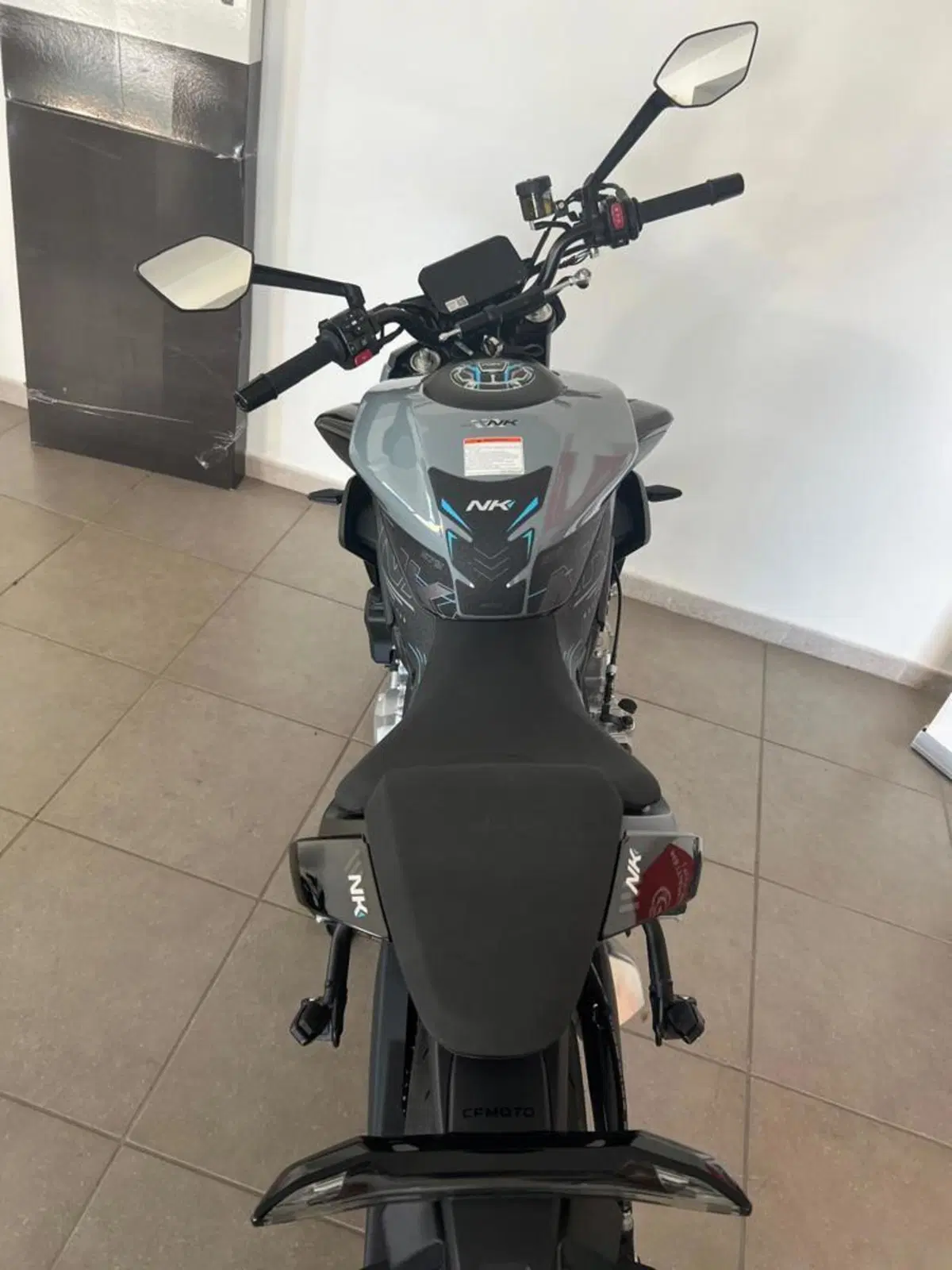 CFMOTO 650NK (2021 - 24) (4)