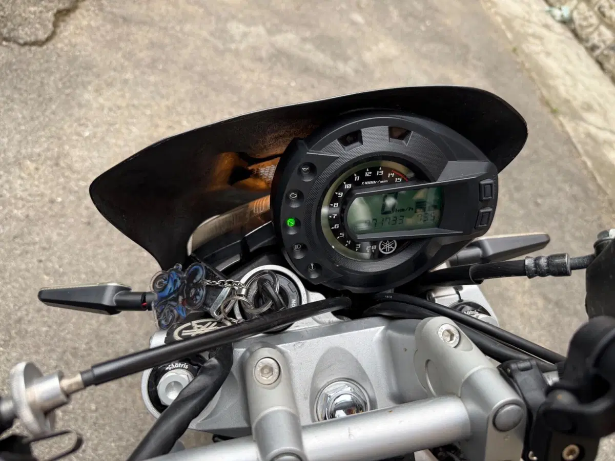 Yamaha FZ6 (2004 - 07) (13)