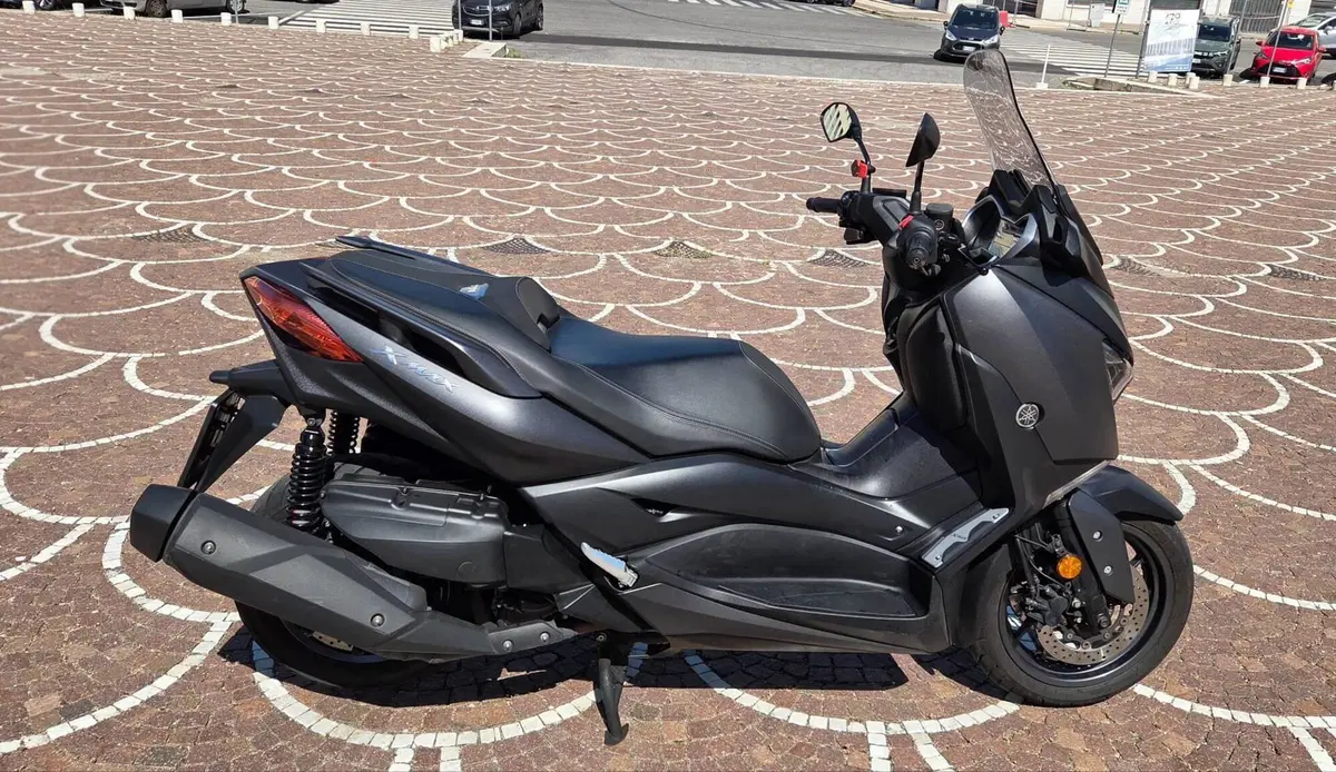Yamaha X-Max 400 ABS (2017 - 20) (2)