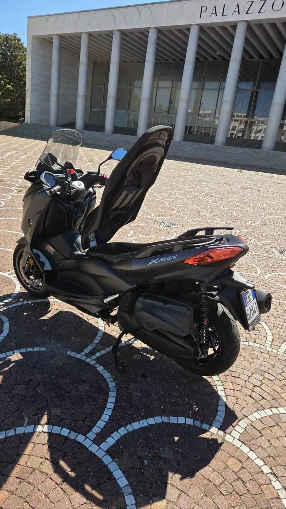 Yamaha X-Max 400 ABS (2017 - 20) (6)