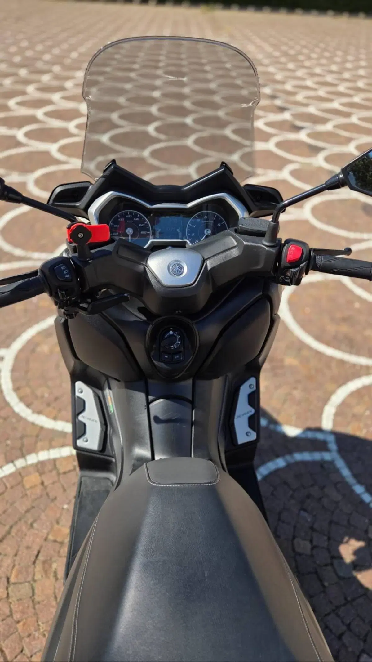 Yamaha X-Max 400 ABS (2017 - 20) (7)